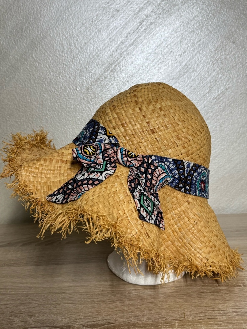 Natural-colored raffia straw floppy hat Women Size M-L